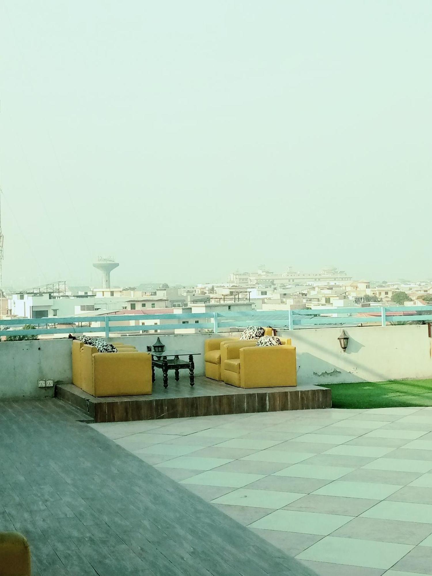 Comfortable Rental Apartments In Bahria Town Rávalpindí Exteriér fotografie