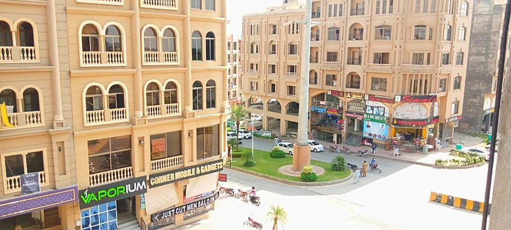 Comfortable Rental Apartments In Bahria Town Rávalpindí Exteriér fotografie