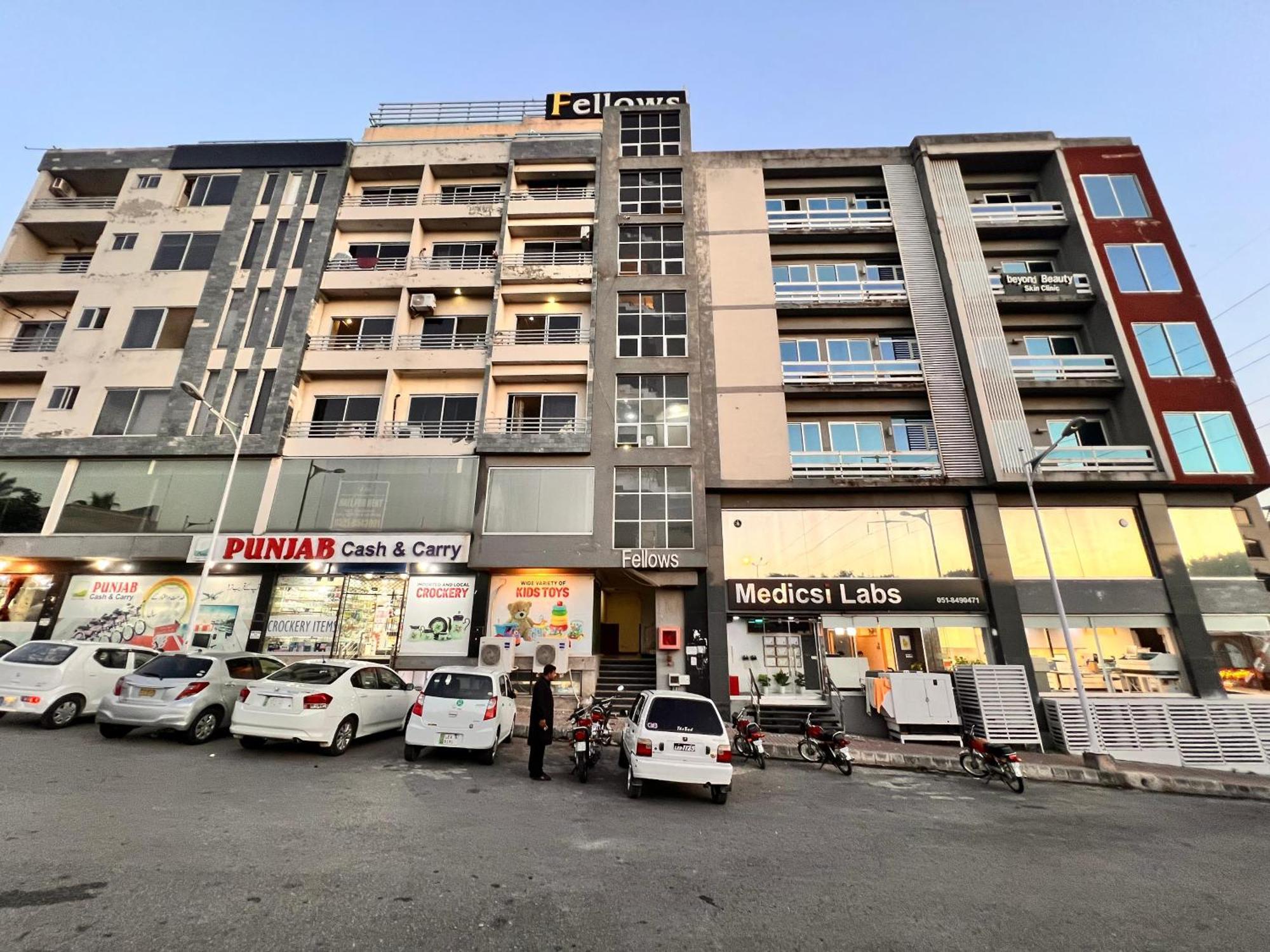 Comfortable Rental Apartments In Bahria Town Rávalpindí Exteriér fotografie