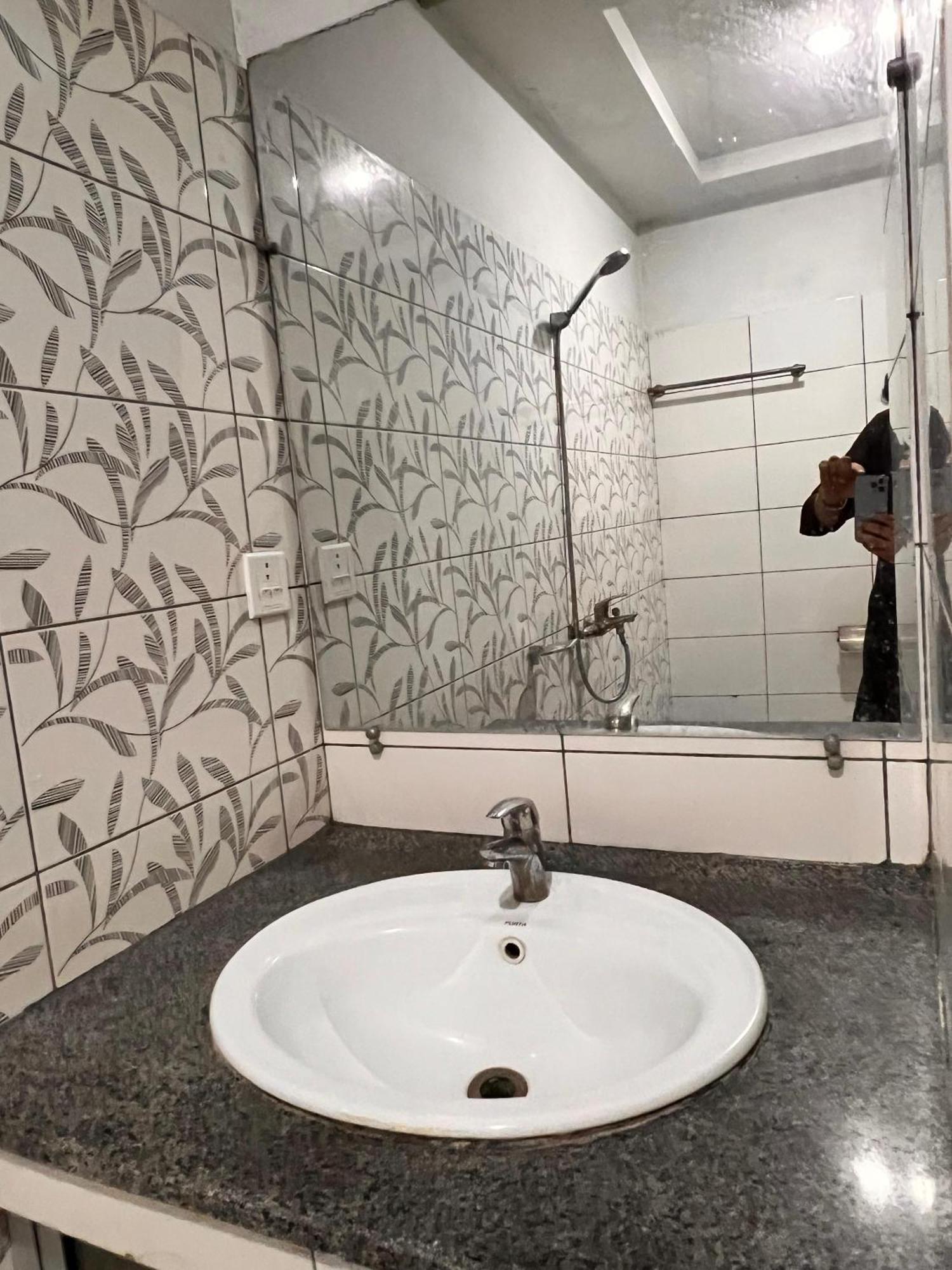Comfortable Rental Apartments In Bahria Town Rávalpindí Exteriér fotografie